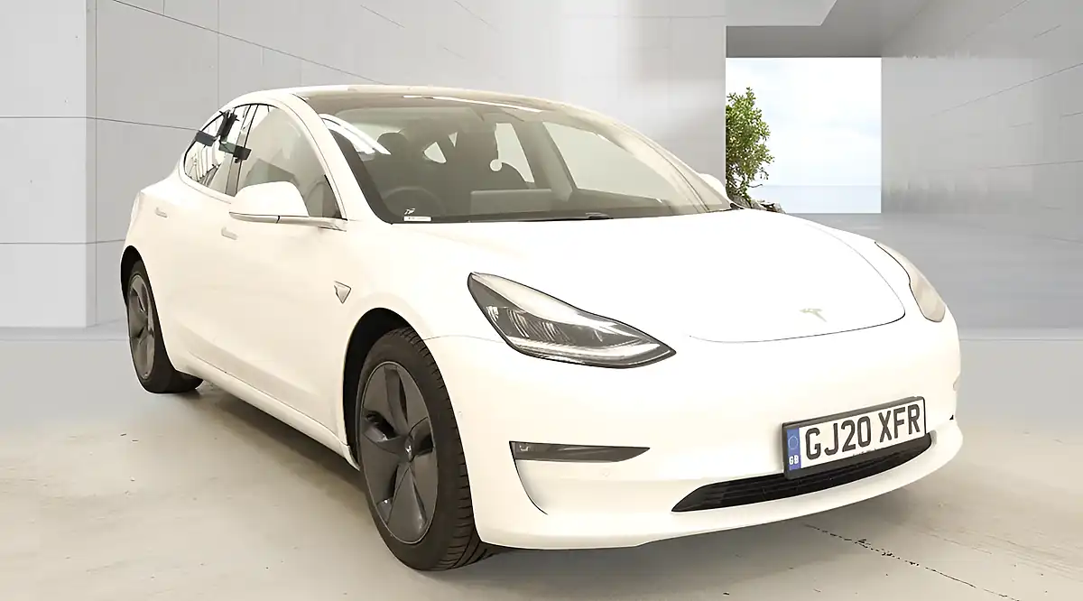 Used 2020 Tesla Model 3 Long Range White - Front View