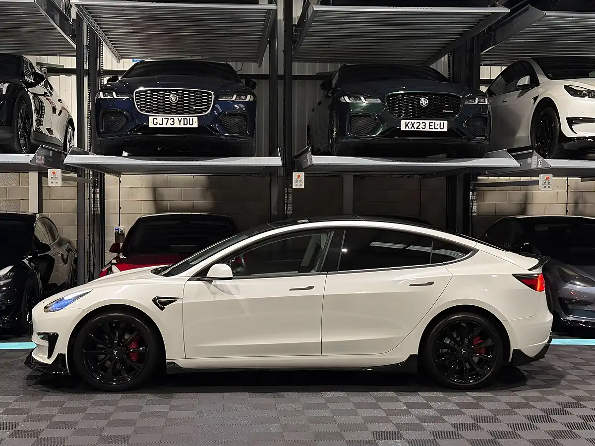 Used 2020 Tesla Model 3 Long Range White - Interior and Exterior details 6