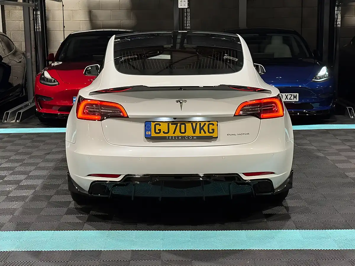 Used 2020 Tesla Model 3 Long Range White - Interior and Exterior details 8