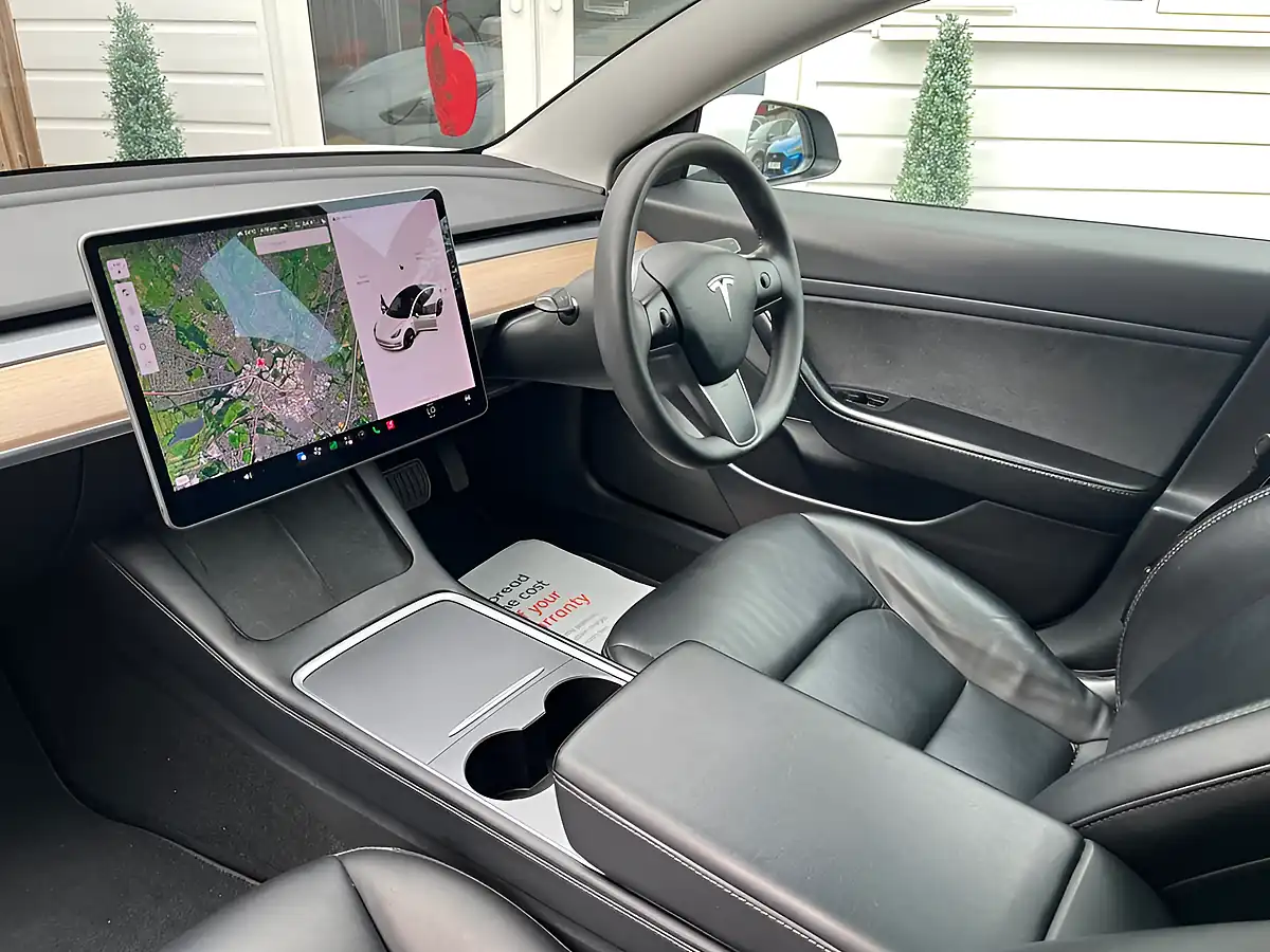 Used 2020 Tesla Model 3 Long Range White - Interior and Exterior details 17