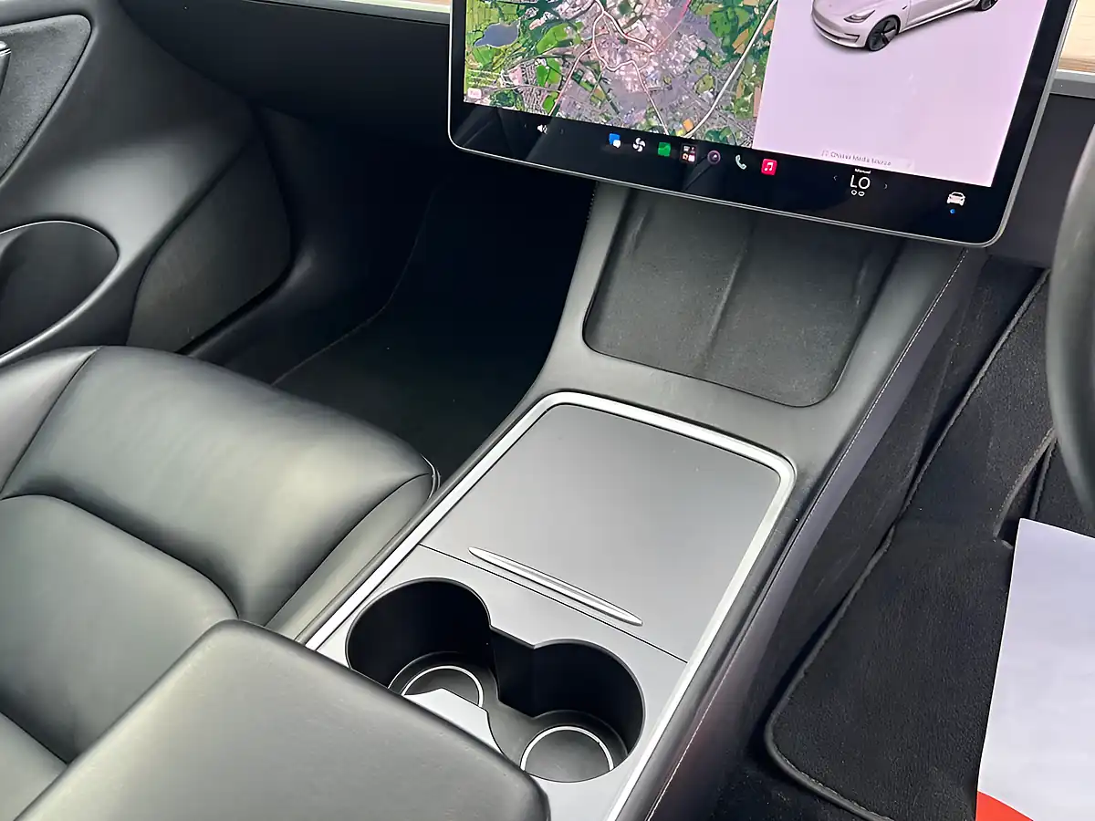Used 2020 Tesla Model 3 Long Range White - Interior and Exterior details 18