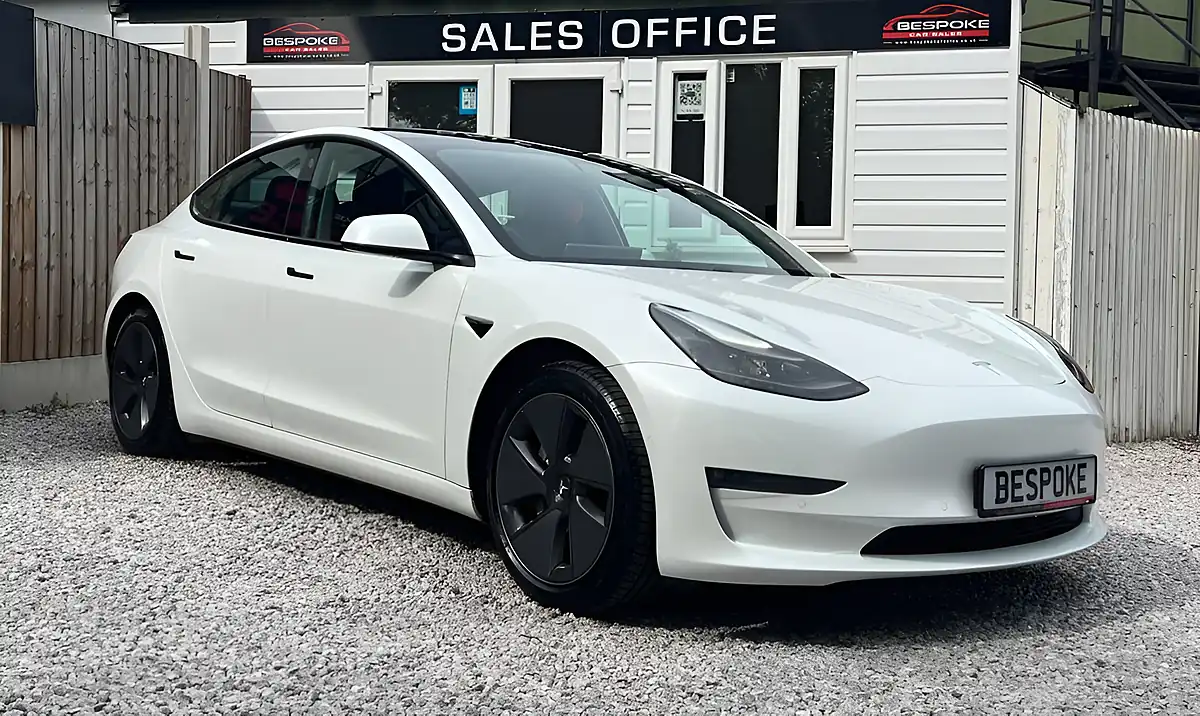Used 2020 Tesla Model 3 Long Range White - Interior and Exterior details 3