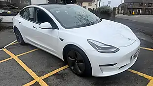 Used 2020 Tesla Model 3 Long Range White - Interior and Exterior details 11