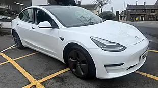 Used 2020 Tesla Model 3 Long Range White - Interior and Exterior details 5