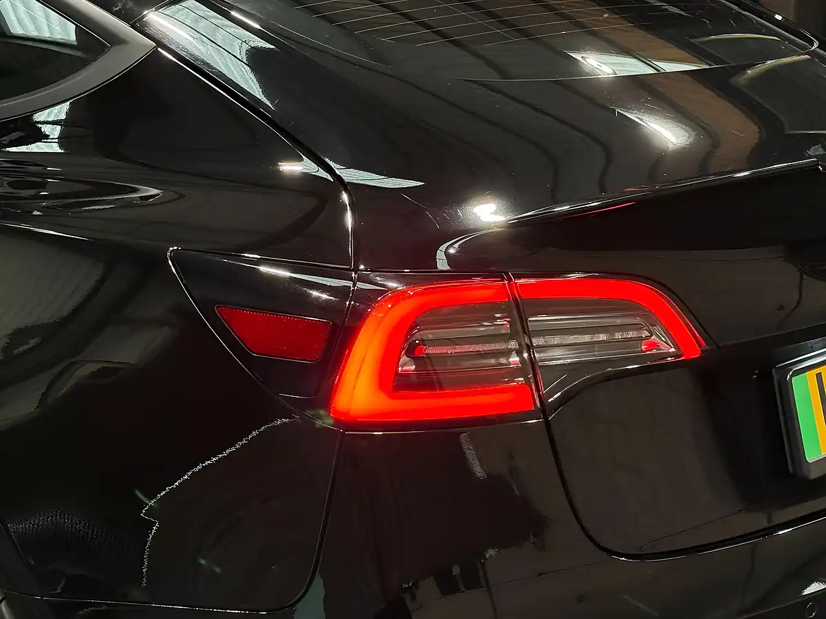 Used 2020 Tesla Model 3 Performance Black - Interior and Exterior details 11