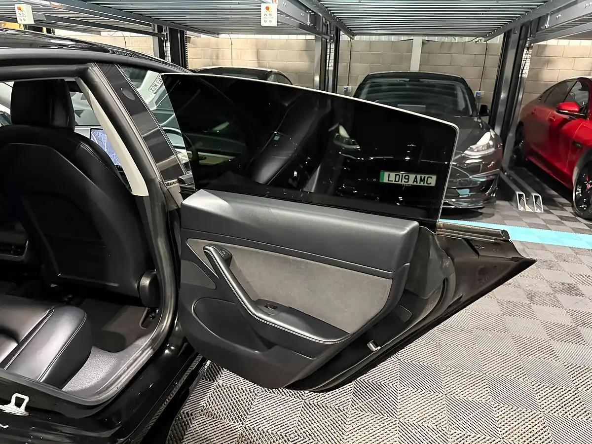 Used 2020 Tesla Model 3 Performance Black - Interior and Exterior details 15