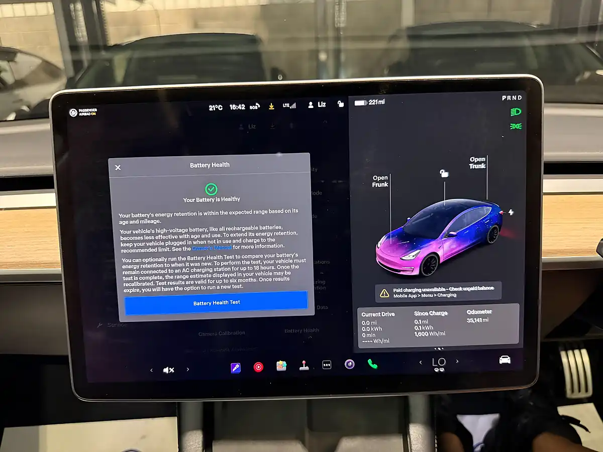 Used 2020 Tesla Model 3 Performance Black - Interior and Exterior details 19