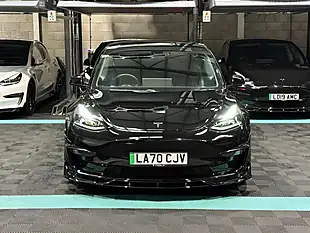 Used 2020 Tesla Model 3 Performance Black - Interior and Exterior details 4