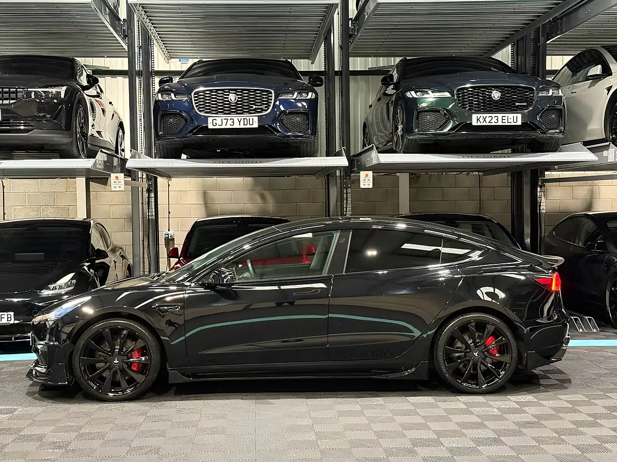 Used 2020 Tesla Model 3 Performance Black - Interior and Exterior details 6
