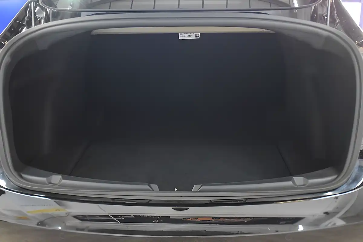Used 2020 Tesla Model 3 Performance Black - Interior and Exterior details 14