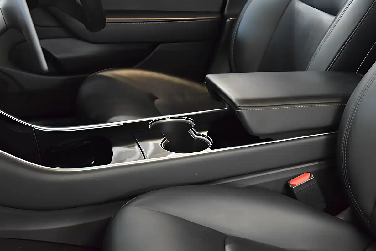 Used 2020 Tesla Model 3 Performance Black - Interior and Exterior details 17