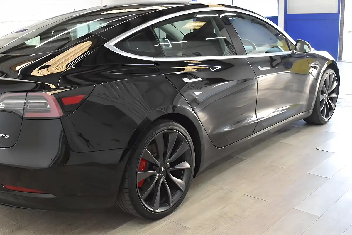Used 2020 Tesla Model 3 Performance Black - Interior and Exterior details 7