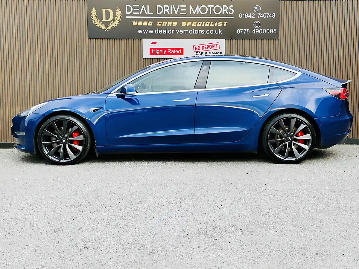 Used 2020 Tesla Model 3 Performance Blue - Interior and Exterior details 4