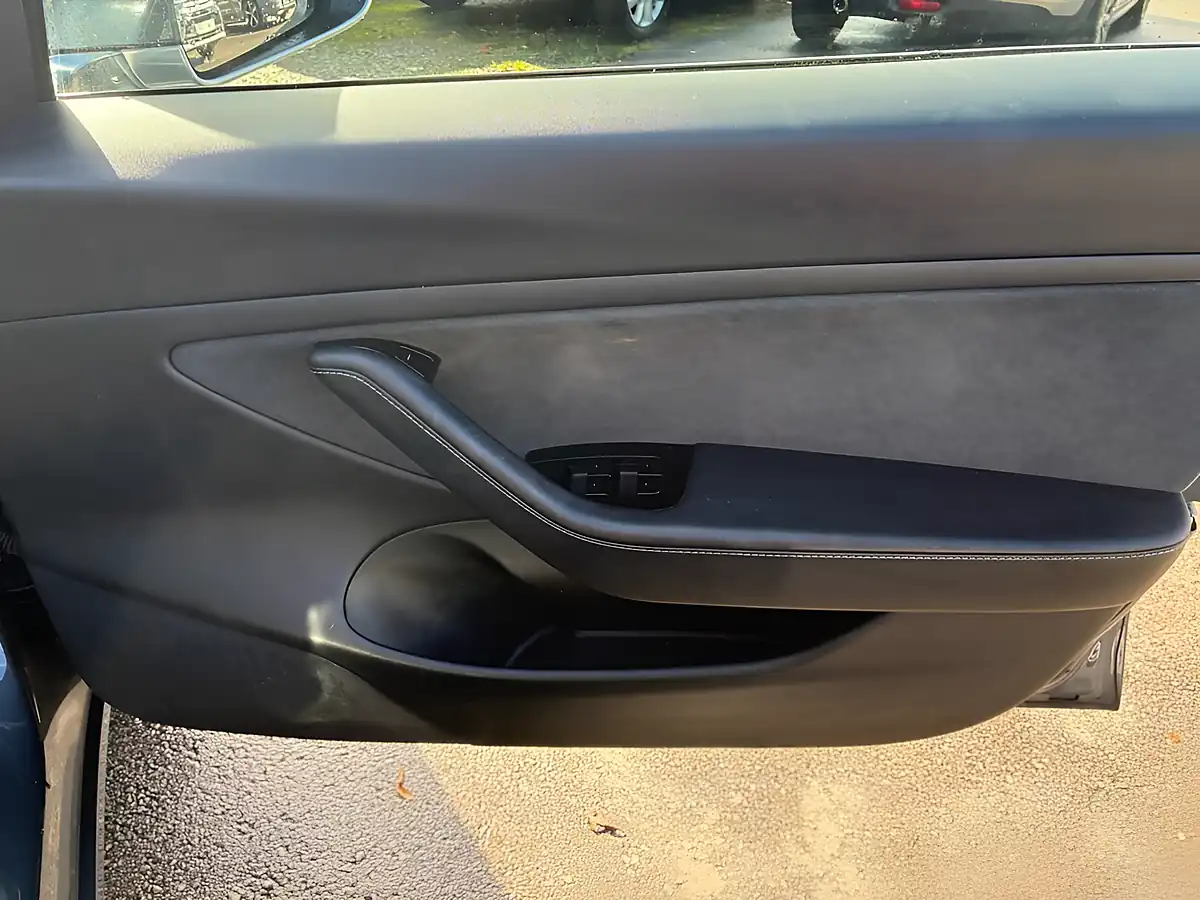 Used 2020 Tesla Model 3 Performance Grey - Interior and Exterior details 12
