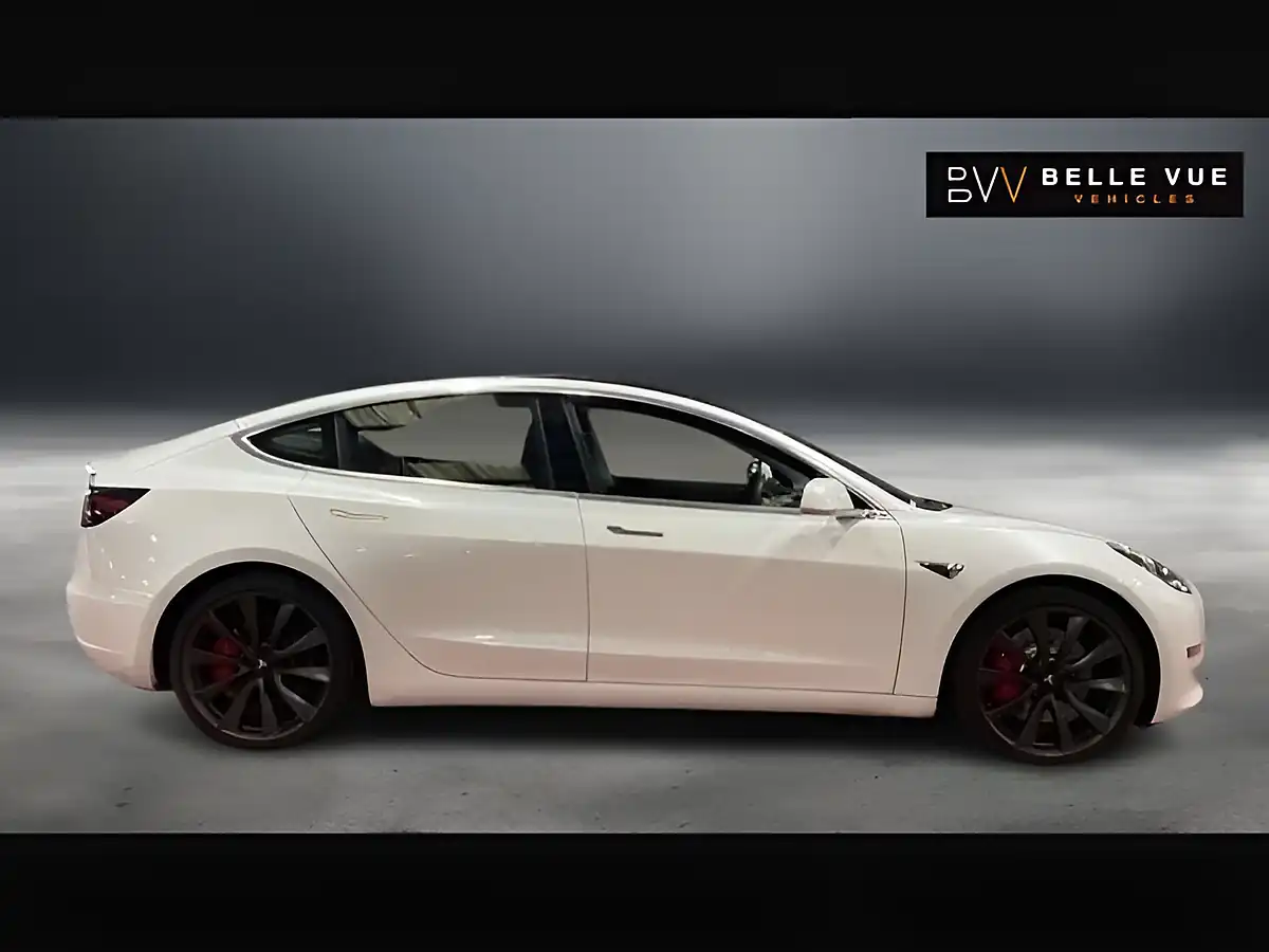 Used 2020 Tesla Model 3 Performance Pearl White - Interior and Exterior details 3