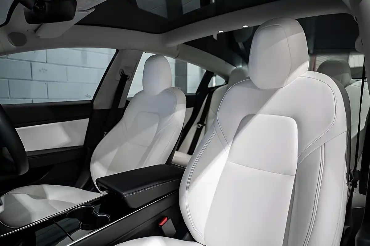 Used 2020 Tesla Model 3 Performance Red - Interior and Exterior details 11