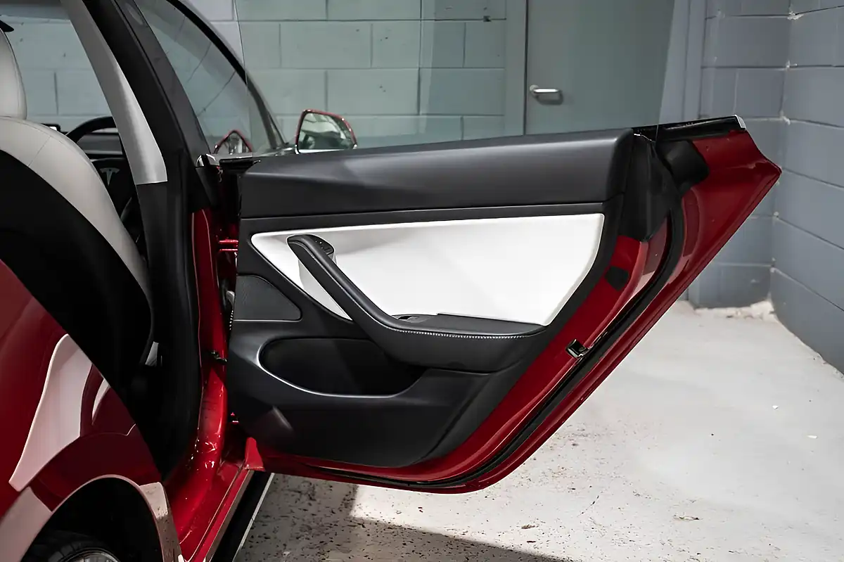 Used 2020 Tesla Model 3 Performance Red - Interior and Exterior details 13