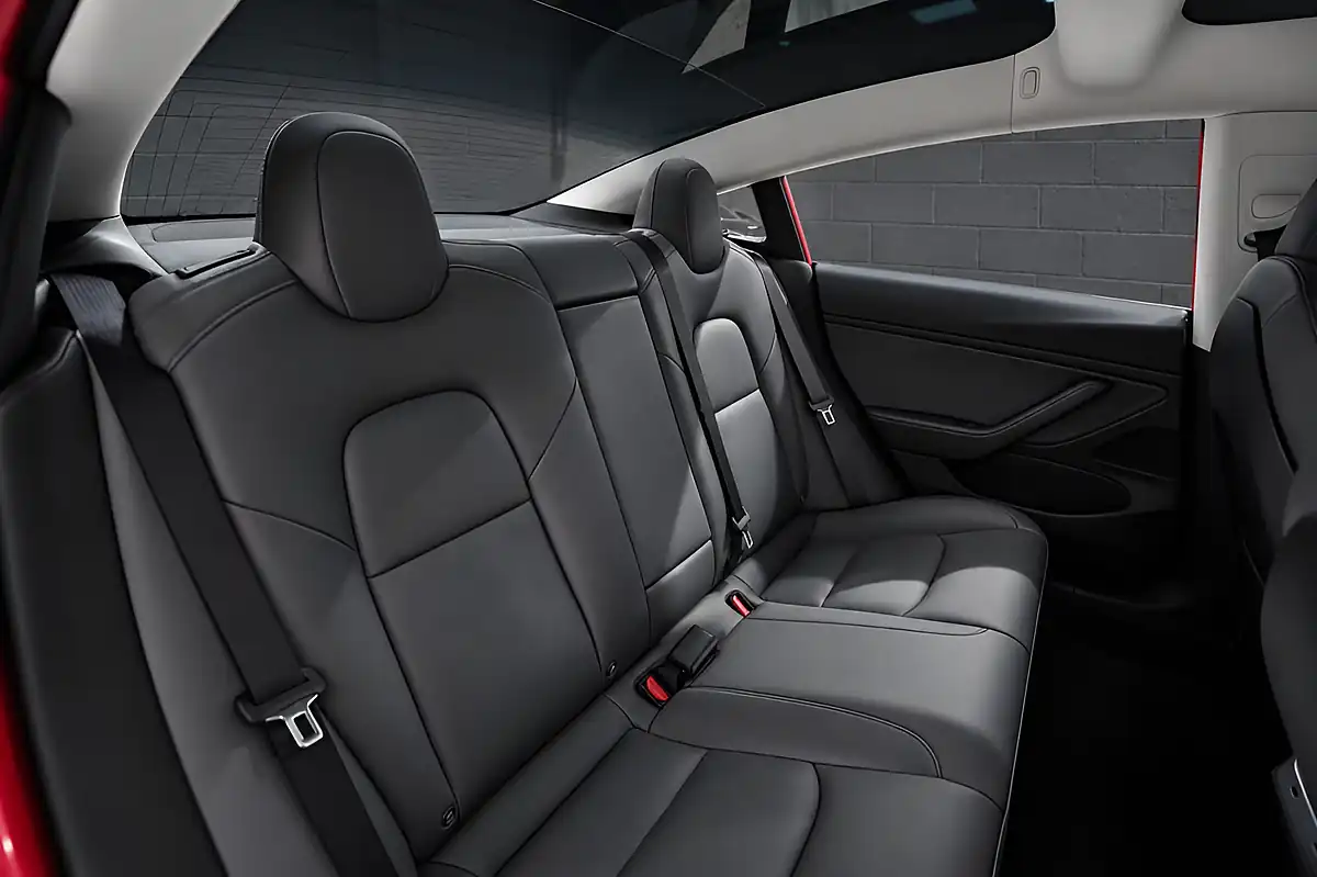 Used 2020 Tesla Model 3 Performance Red - Interior and Exterior details 17