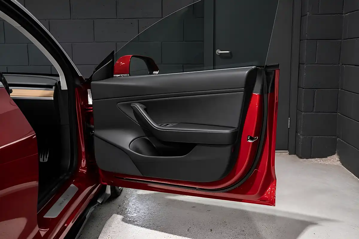 Used 2020 Tesla Model 3 Performance Red - Interior and Exterior details 9