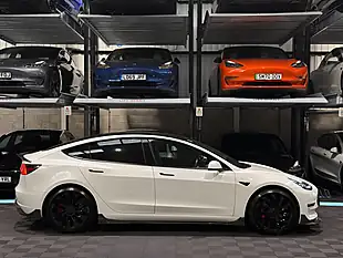 Used 2020 Tesla Model 3 Performance White - Interior and Exterior details 10