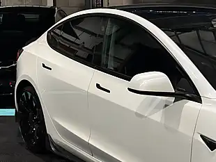 Used 2020 Tesla Model 3 Performance White - Interior and Exterior details 11