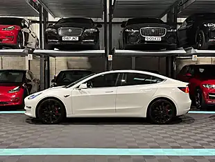 Used 2020 Tesla Model 3 Performance White - Interior and Exterior details 6