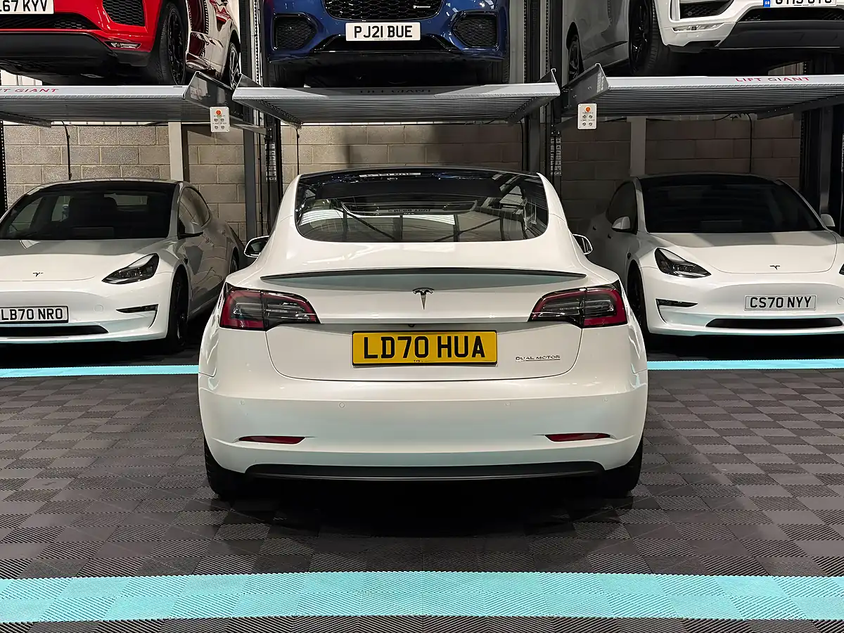 Used 2020 Tesla Model 3 Performance White - Interior and Exterior details 8