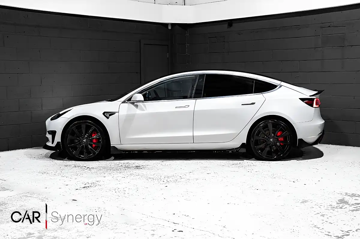 Used 2020 Tesla Model 3 Performance White - Interior and Exterior details 4