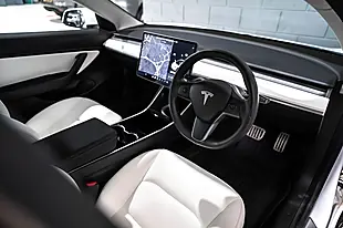 Used 2020 Tesla Model 3 Performance White - Interior and Exterior details 9