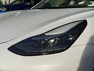 Used 2020 Tesla Model 3 Performance White - Interior and Exterior details 6