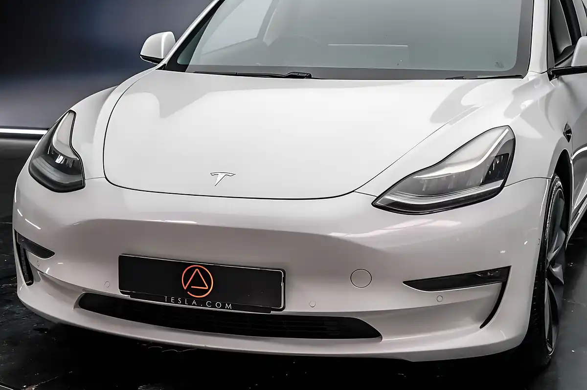 Used 2020 Tesla Model 3 Performance White - Interior and Exterior details 14