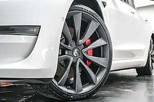 Used 2020 Tesla Model 3 Performance White - Interior and Exterior details 2