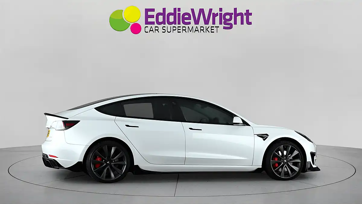 Used 2020 Tesla Model 3 Performance White - Interior and Exterior details 8