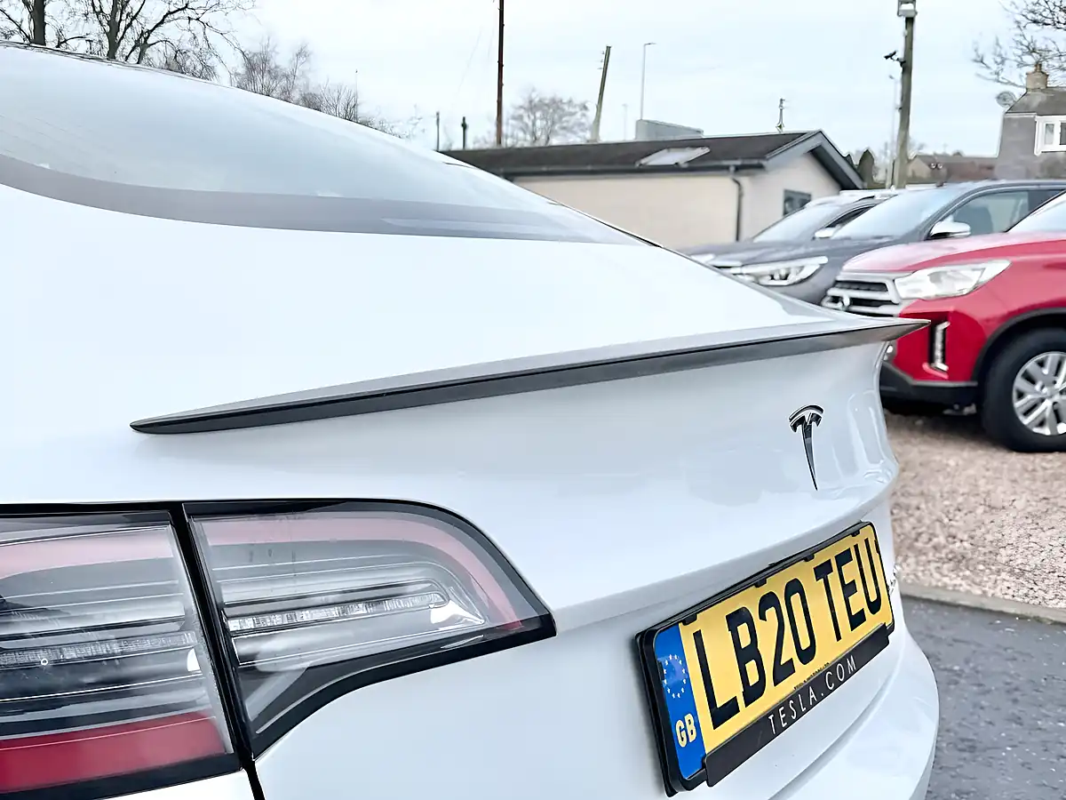 Used 2020 Tesla Model 3 Performance White Pearl - Interior and Exterior details 12