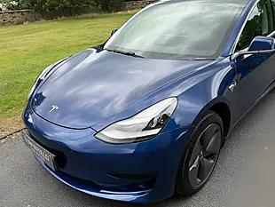 Used 2020 Tesla Model 3 Standard Range Plus Blue - Interior and Exterior details 11
