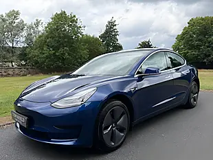 Used 2020 Tesla Model 3 Standard Range Plus Blue - Interior and Exterior details 12