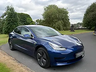 Used 2020 Tesla Model 3 Standard Range Plus Blue - Interior and Exterior details 7