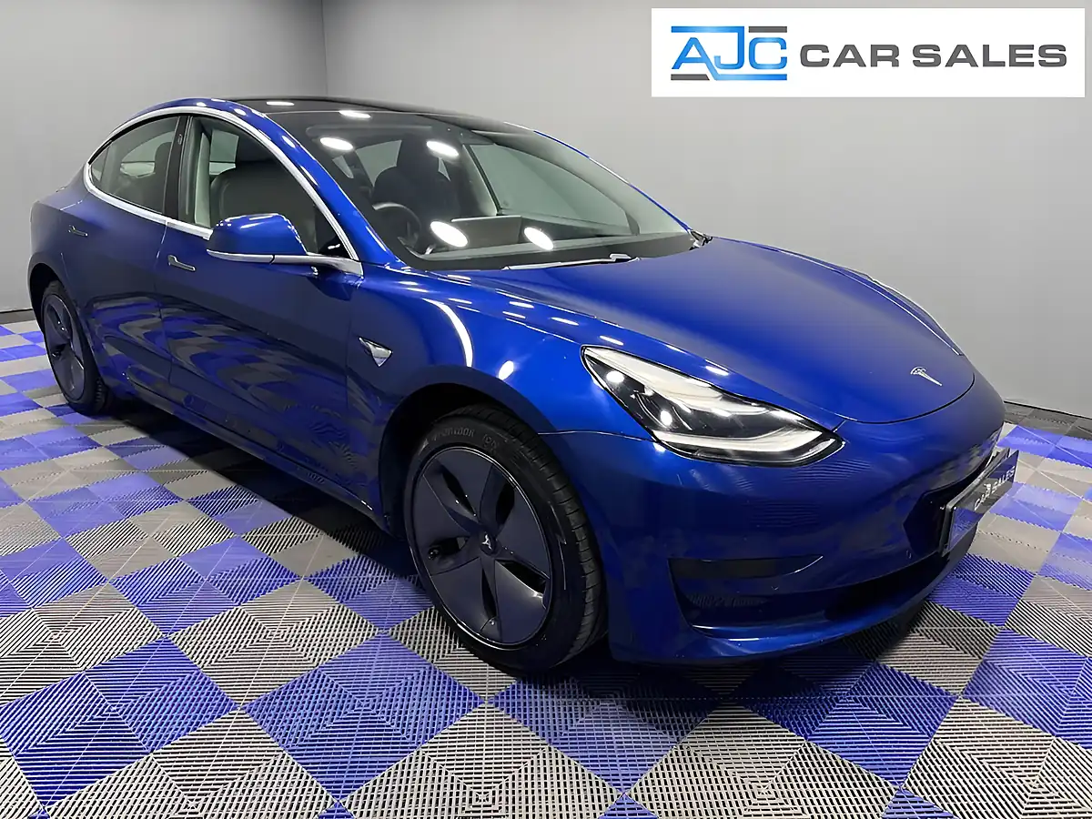Used 2020 Tesla Model 3 Standard Range Plus Deep Blue - Interior and Exterior details 2