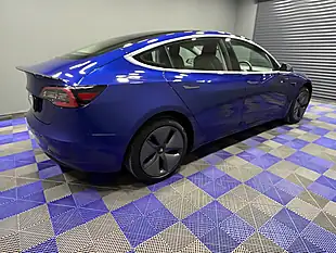 Used 2020 Tesla Model 3 Standard Range Plus Deep Blue - Interior and Exterior details 7