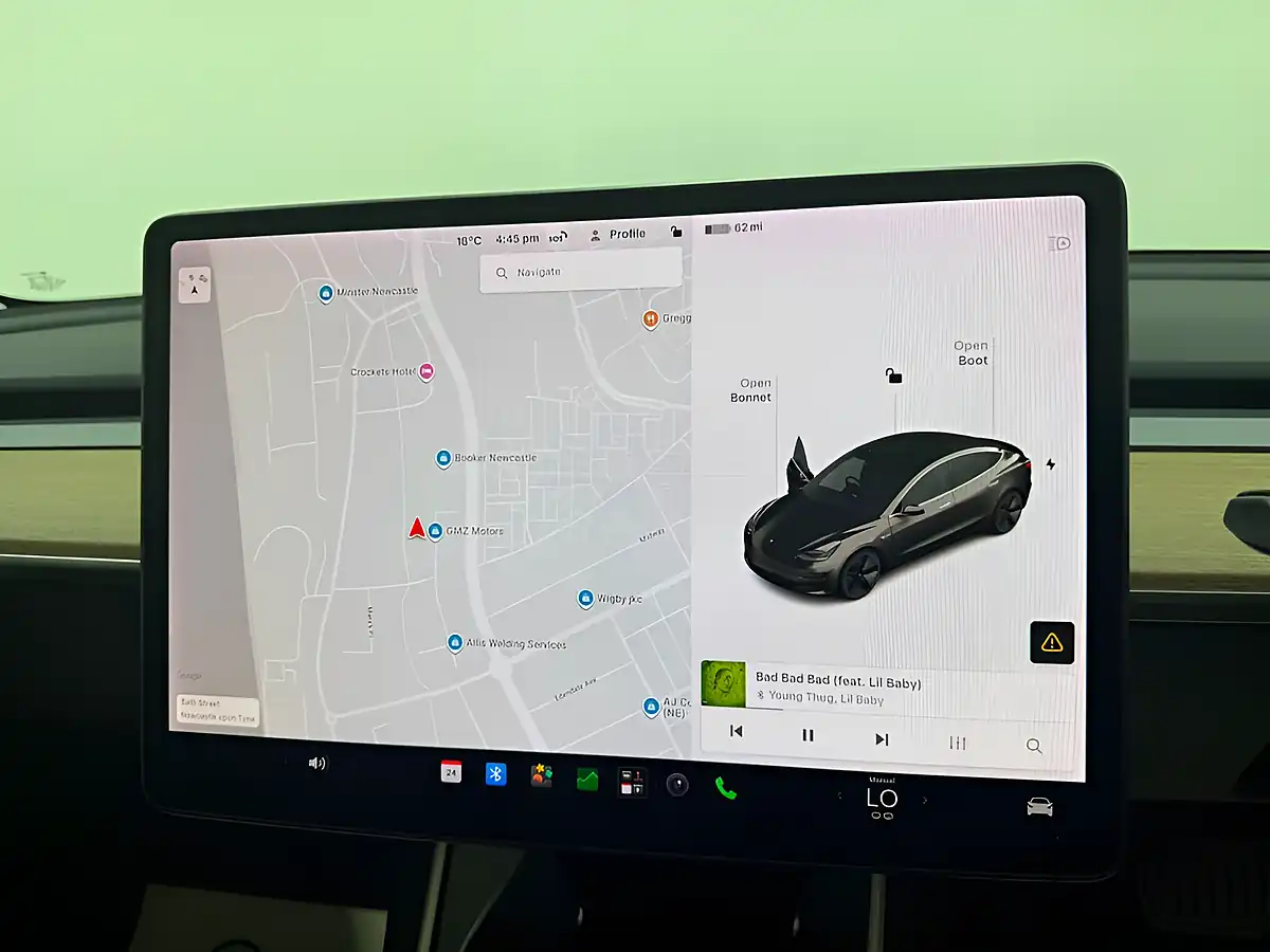 Used 2020 Tesla Model 3 Standard Range Plus Grey - Interior and Exterior details 14