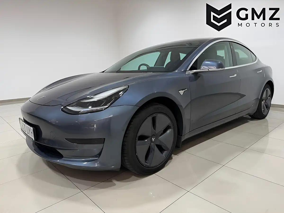 Used 2020 Tesla Model 3 Standard Range Plus Grey - Interior and Exterior details 3