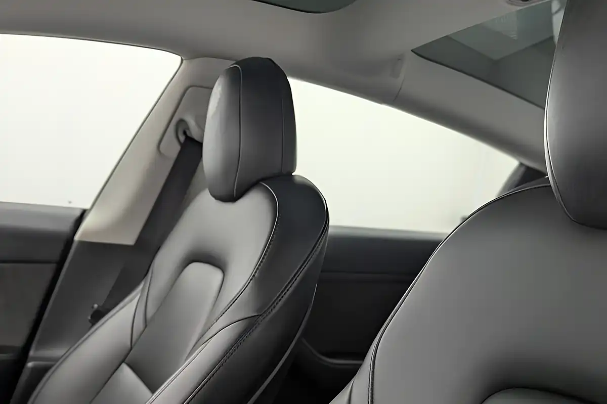 Used 2020 Tesla Model 3 Standard Range Plus Grey - Interior and Exterior details 13