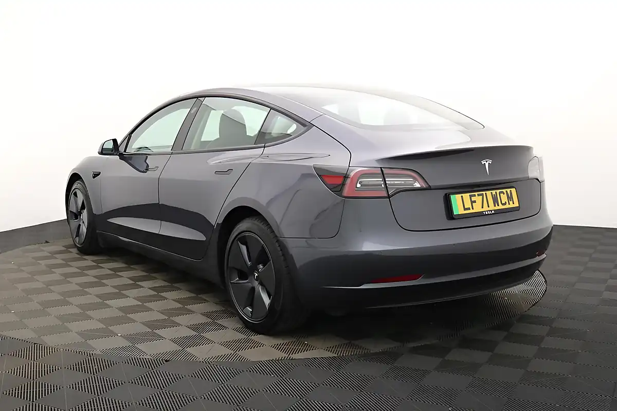 Used 2020 Tesla Model 3 Standard Range Plus Grey - Interior and Exterior details 5