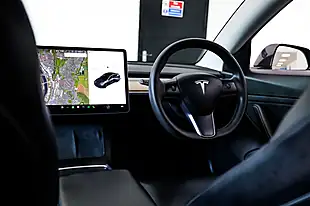 Used 2020 Tesla Model 3 Standard Range Plus Midnight Silver Metallic - Interior and Exterior details 13