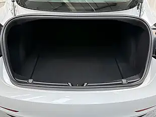 Used 2020 Tesla Model 3 Standard Range Plus Pearl White - Interior and Exterior details 11