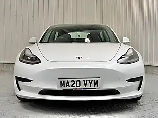Used 2020 Tesla Model 3 Standard Range Plus Pearl White - Interior and Exterior details 2