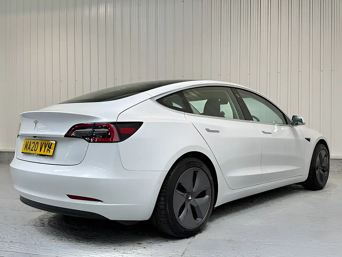 Used 2020 Tesla Model 3 Standard Range Plus Pearl White - Interior and Exterior details 7