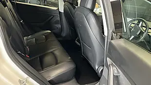 Used 2020 Tesla Model 3 Standard Range Plus White - Interior and Exterior details 10