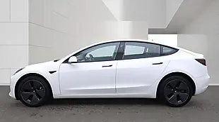 Used 2020 Tesla Model 3 Standard Range Plus White - Interior and Exterior details 6