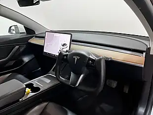 Used 2020 Tesla Model 3 Standard Range Plus White - Interior and Exterior details 20